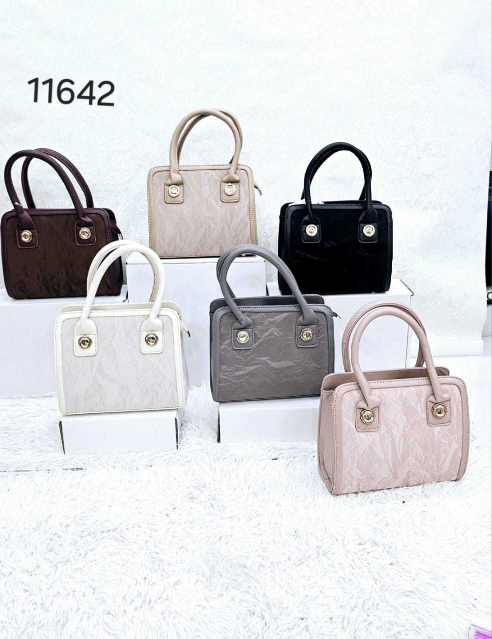 شنط نسائيه كتف رقم 11642
