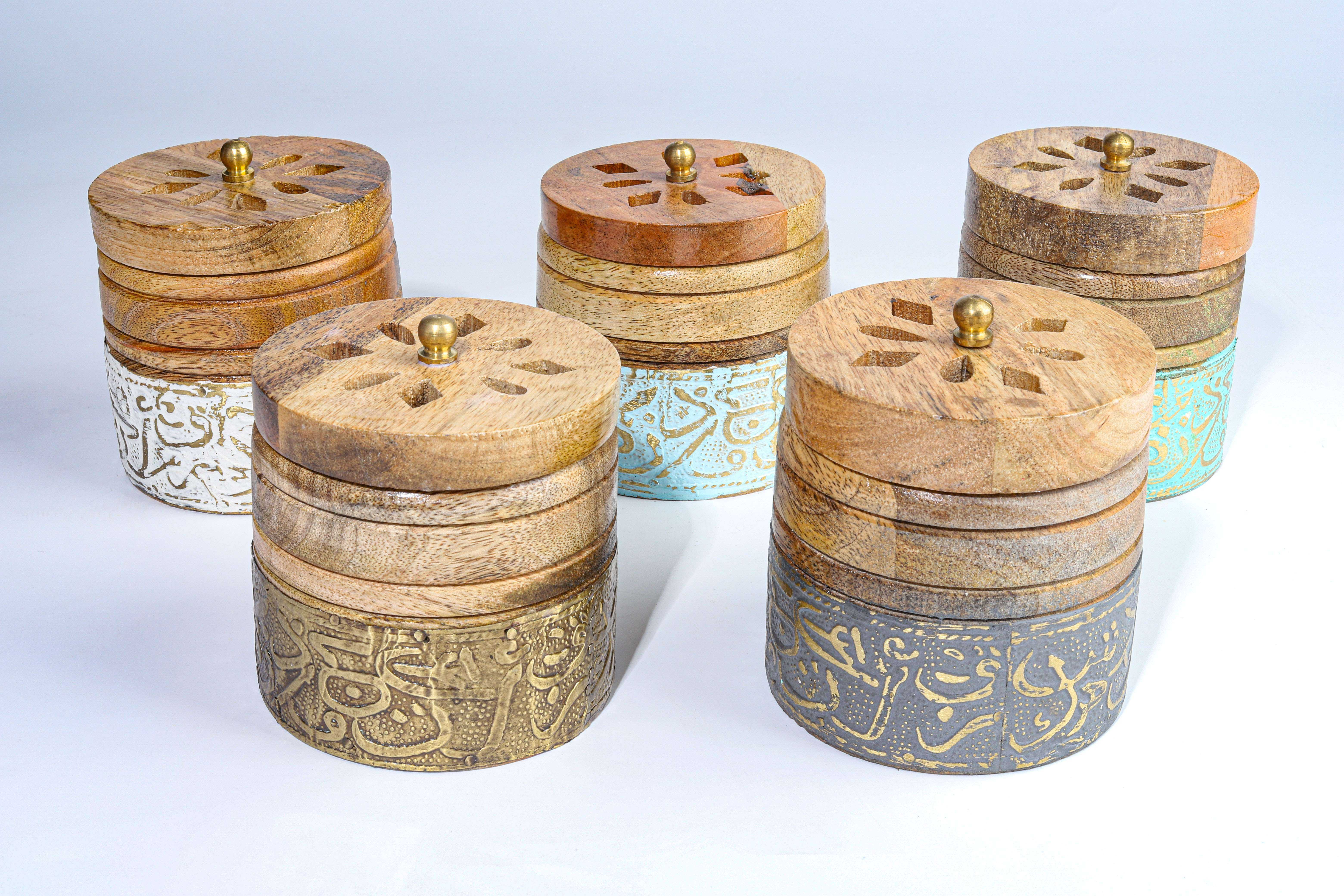 مباخر خشب يدوي مع غطاء 2