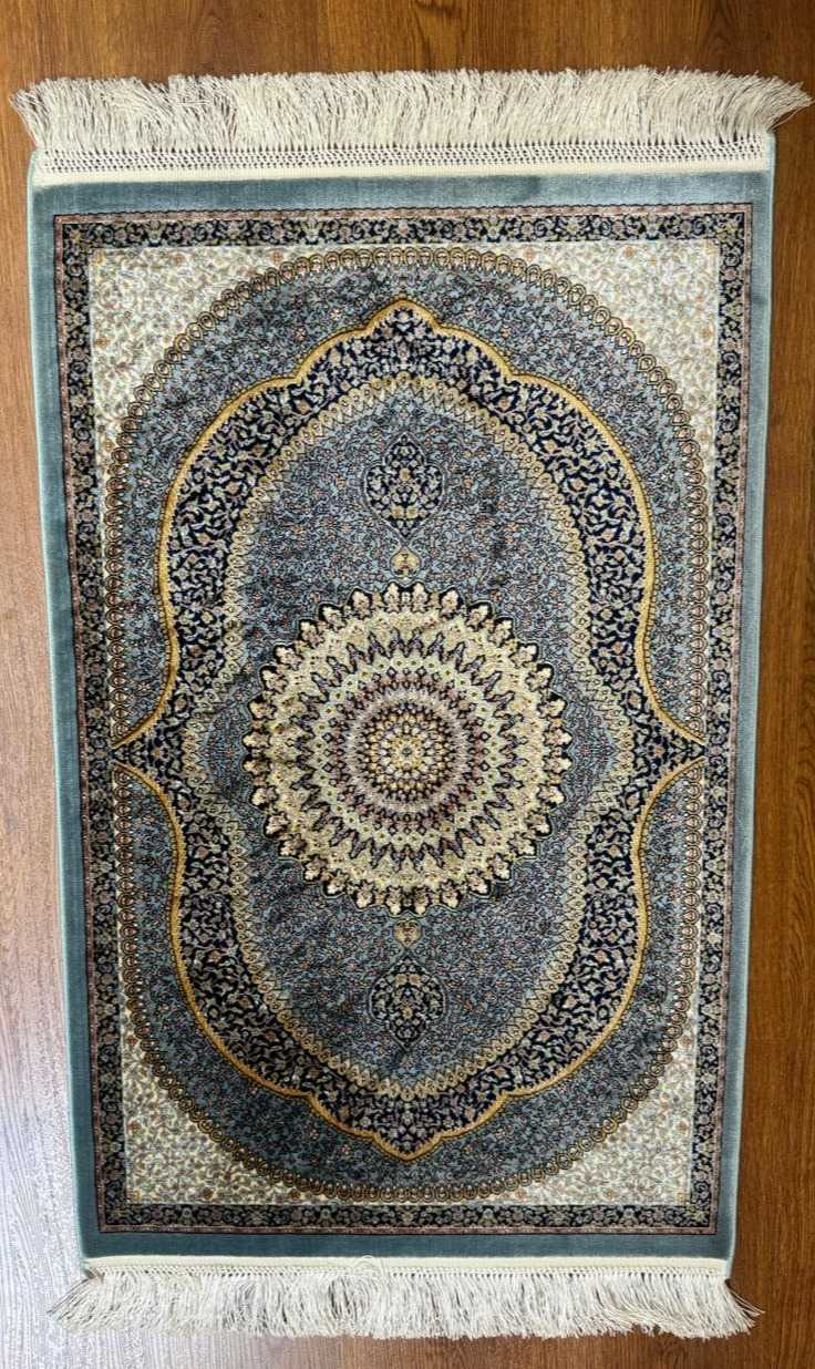 سجاد ايراني حرير 60*90 سم هاند فينيشين 2