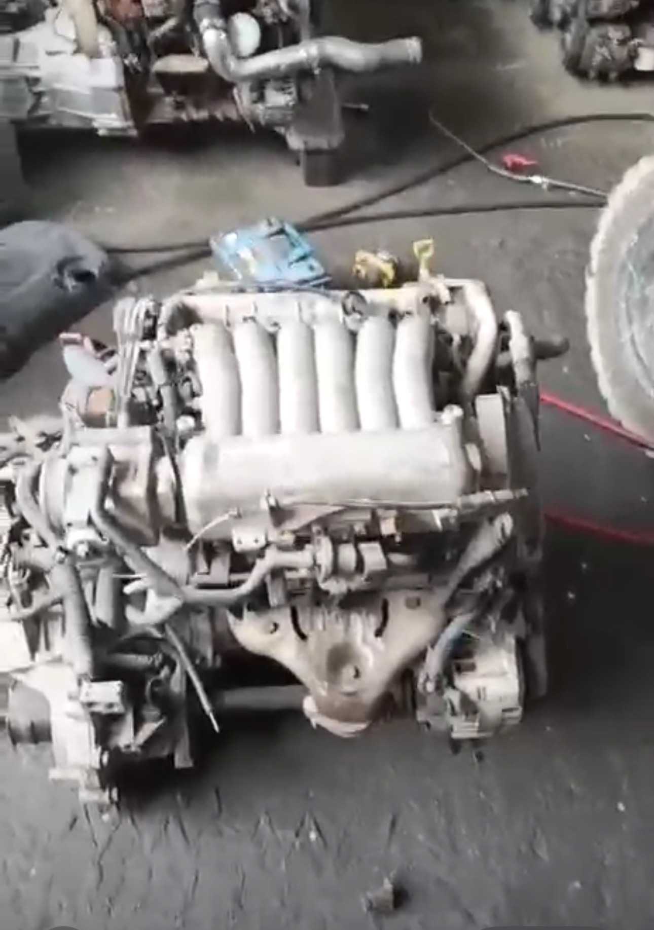 Hyundai Engine with gear Santafi 2004